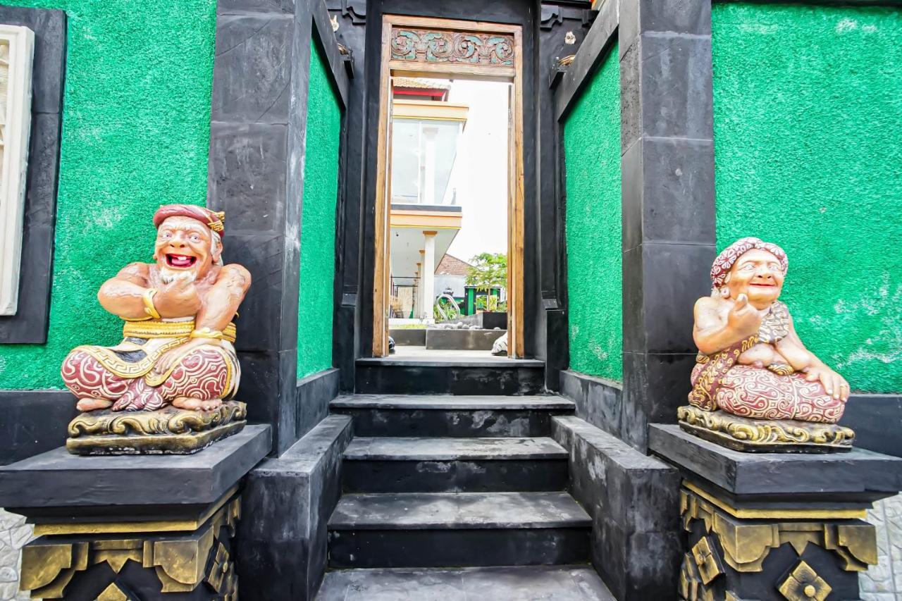 Guest House At Gunung Salak Bali Kerobokan Exterior foto
